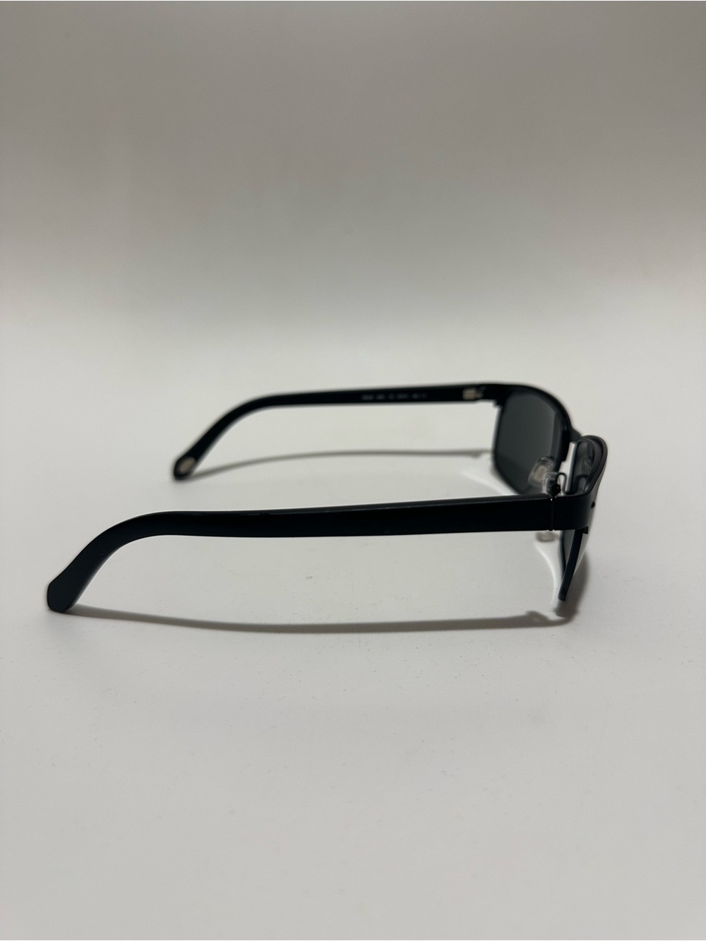 Fossil MIL58 Rectangular Sunglasses - Picture 3 of 5